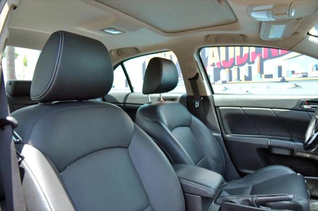 2013 Suzuki Kizashi Sport SLS