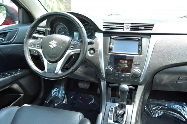 2013 Suzuki Kizashi Sport SLS