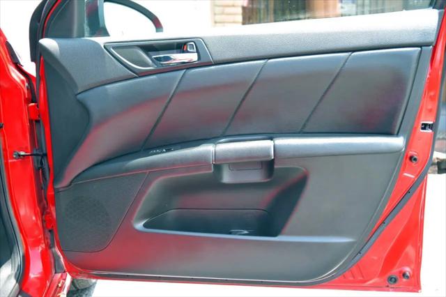 2013 Suzuki Kizashi Sport SLS