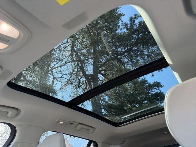 2026 Volvo XC90 Ultra, B6 AWD Gas (mild hybrid), Gasoline, Bright, 7 Seats