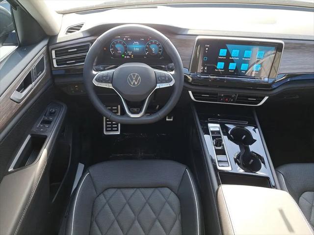 2025 Volkswagen Atlas 2.0T SEL Premium R-Line