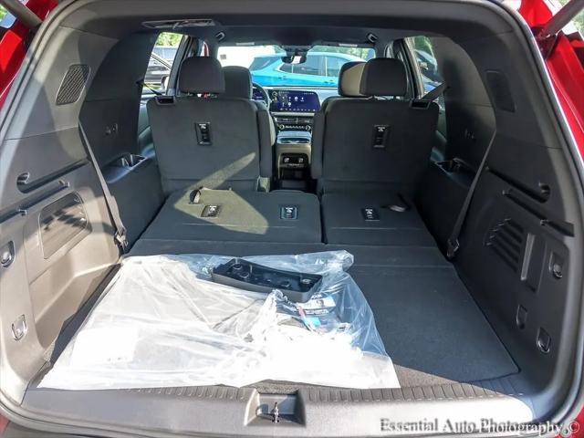 2026 Chevrolet Traverse FWD LT