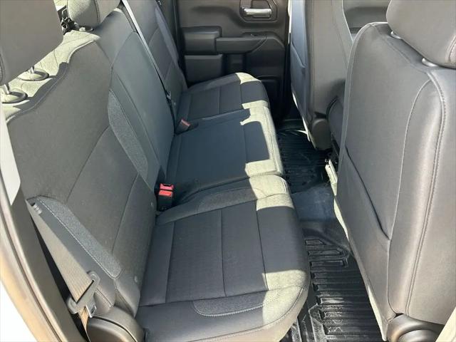 2025 GMC Sierra 2500HD 2WD Double Cab Standard Bed SLE