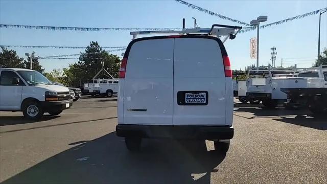 2025 Chevrolet Express Cargo Van RWD 2500 Regular Wheelbase WT