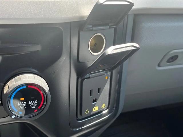 2025 Ford 600 XLT