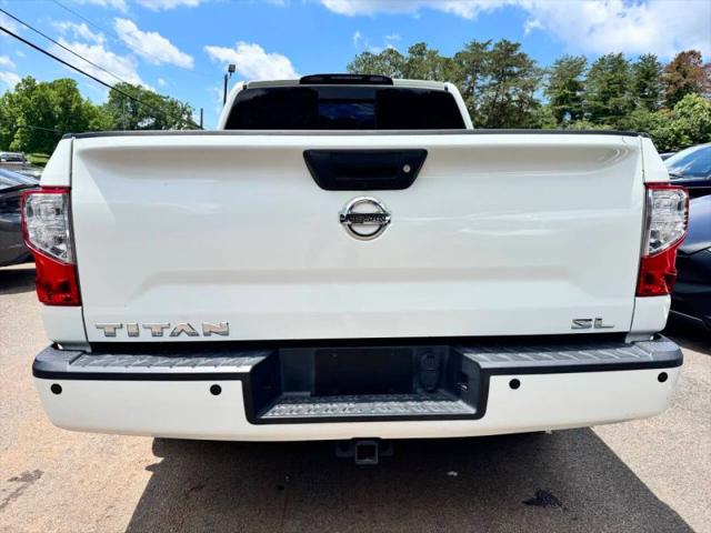 2017 Nissan Titan SL