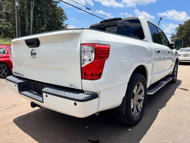 2017 Nissan Titan SL