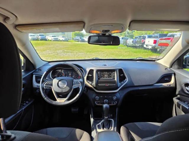2016 Jeep Cherokee Latitude
