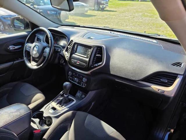 2016 Jeep Cherokee Latitude