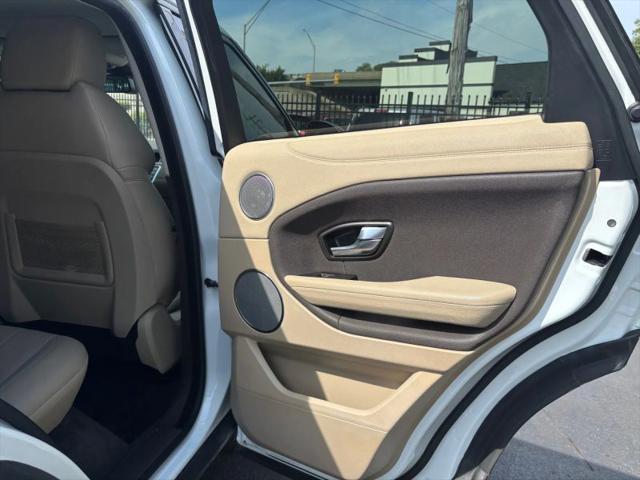 2019 Land Rover Range Rover Evoque SE Premium