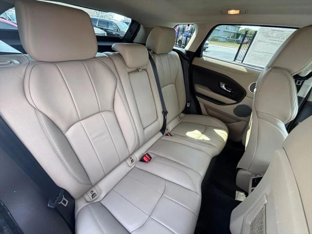 2019 Land Rover Range Rover Evoque SE Premium