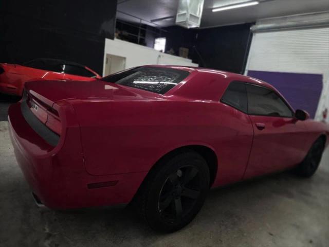 2012 Dodge Challenger SXT