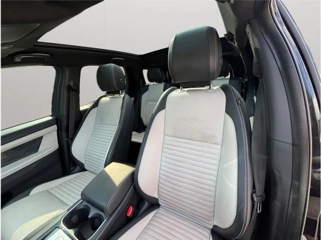 2022 Land Rover Discovery Sport SE R-Dynamic