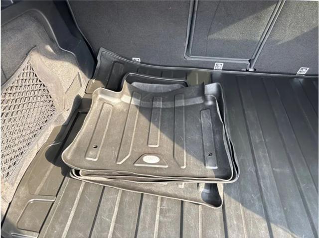 2022 Land Rover Discovery Sport SE R-Dynamic