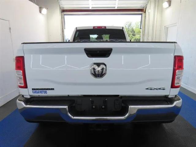 2024 Ram 3500 Big Horn Crew Cab 4x4 8' Box