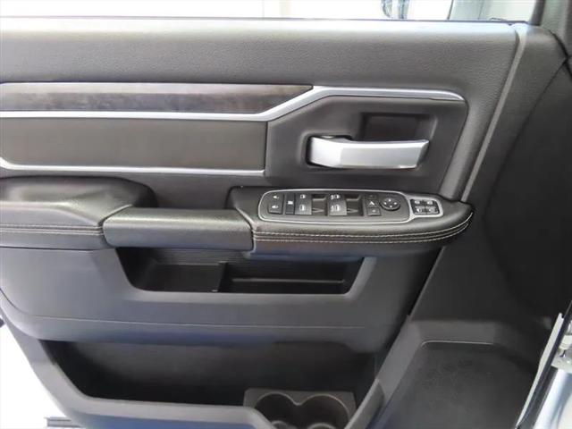 2024 Ram 3500 Big Horn Crew Cab 4x4 8' Box