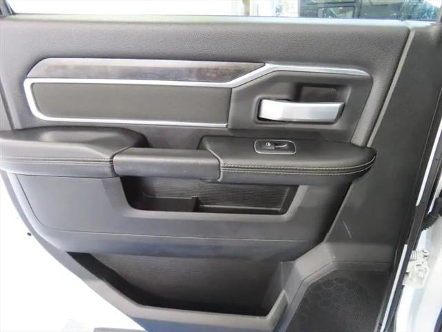 2024 Ram 3500 Big Horn Crew Cab 4x4 8' Box