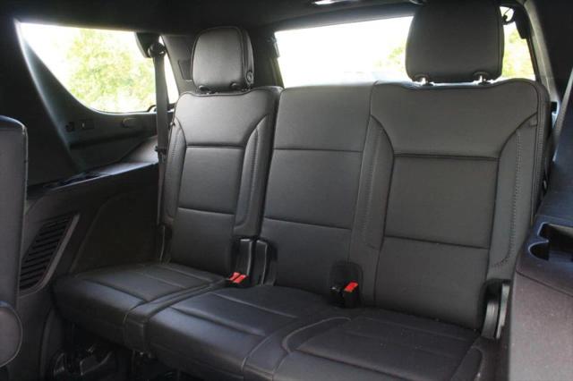 2023 GMC Yukon 4WD Denali