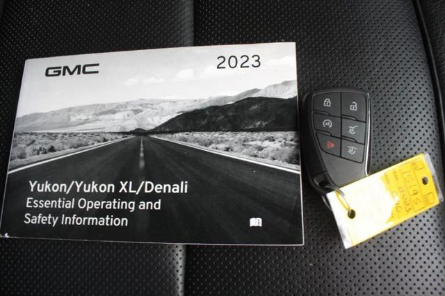 2023 GMC Yukon 4WD Denali