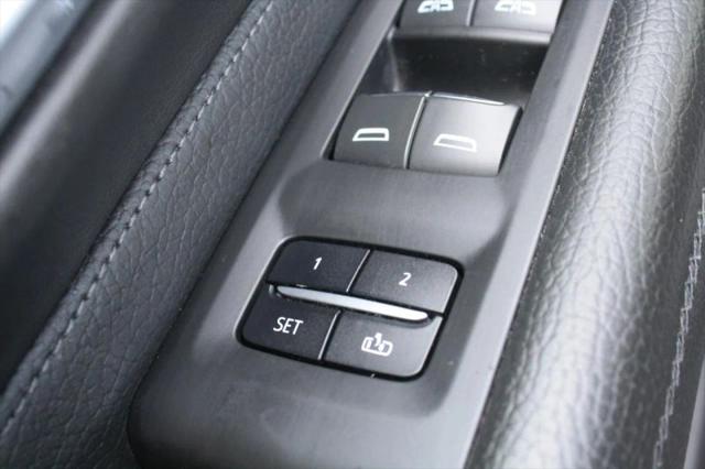 2023 GMC Yukon 4WD Denali