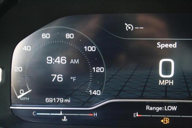 2023 GMC Yukon 4WD Denali
