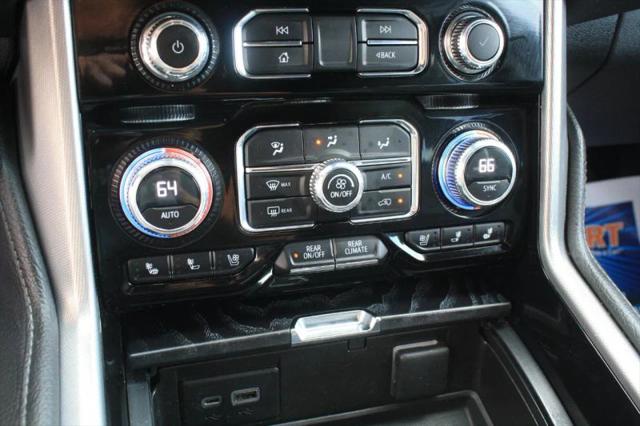 2023 GMC Yukon 4WD Denali