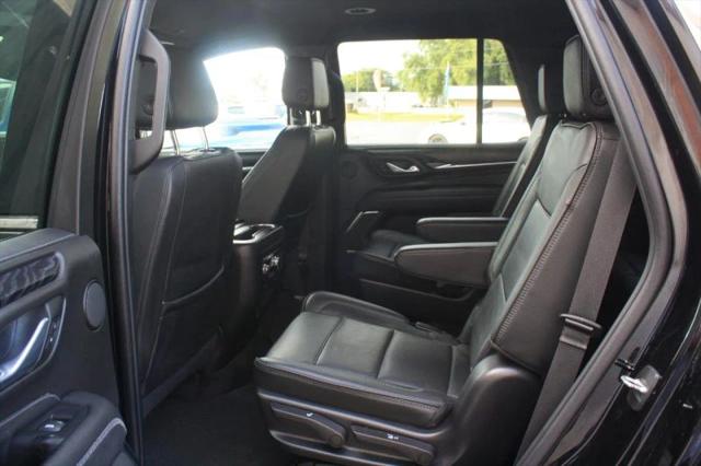 2023 GMC Yukon 4WD Denali