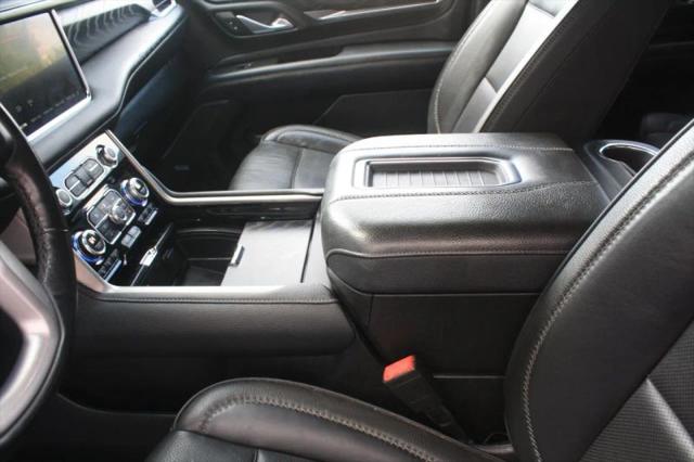 2023 GMC Yukon 4WD Denali