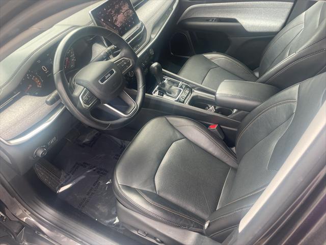 2022 Jeep Compass Latitude Lux 4x4