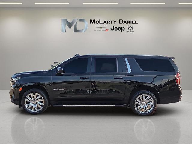 2021 Chevrolet Suburban 4WD LT