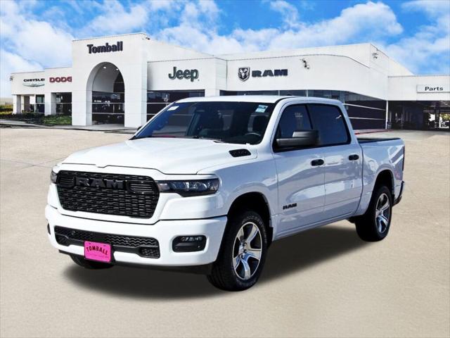 2026 RAM Ram 1500 RAM 1500 EXPRESS CREW CAB 4X4 57 BOX