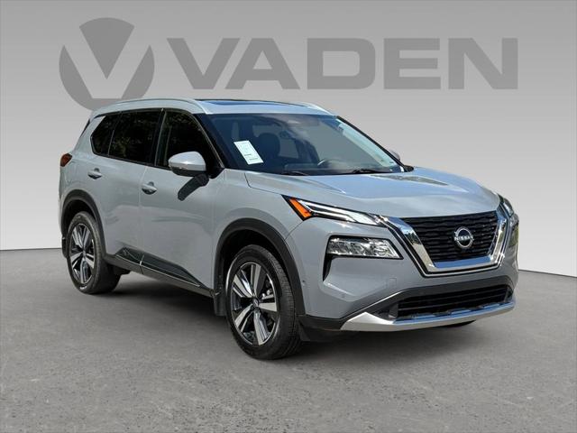 2023 Nissan Rogue Platinum FWD