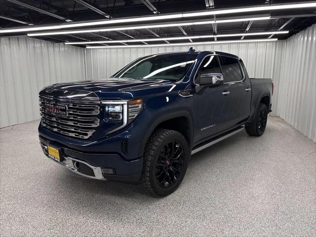 2023 GMC Sierra 1500 4WD Crew Cab Short Box Denali