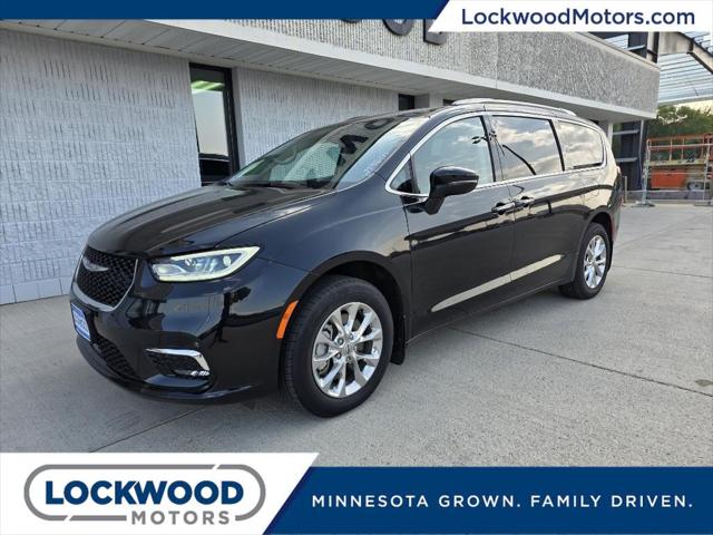 2021 Chrysler Pacifica Touring L AWD