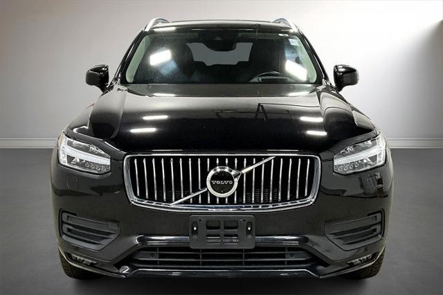 2020 Volvo XC90 T6 Momentum 7 Passenger