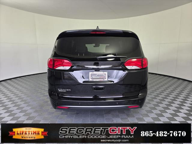 2026 Chrysler Voyager LX