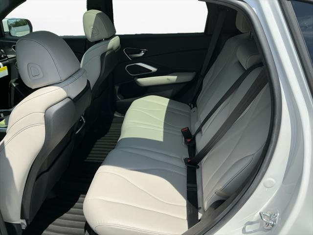 2025 Acura RDX Standard