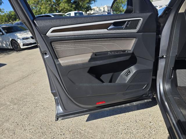 2021 Volkswagen Atlas 3.6L V6 SE w/Technology