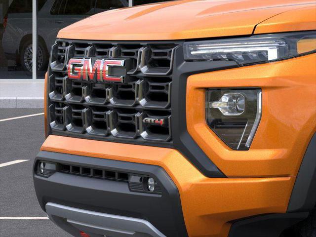 2025 GMC Canyon 4WD AT4