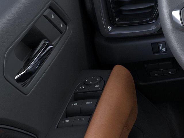 2025 GMC Canyon 4WD AT4