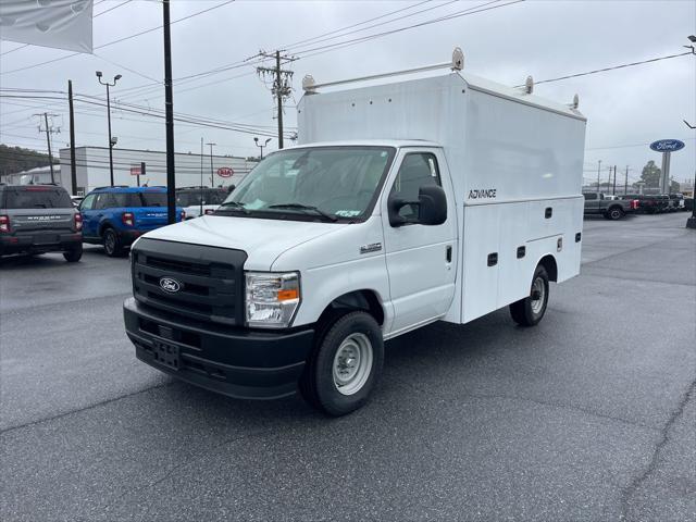 2026 Ford E-350 Cutaway Base