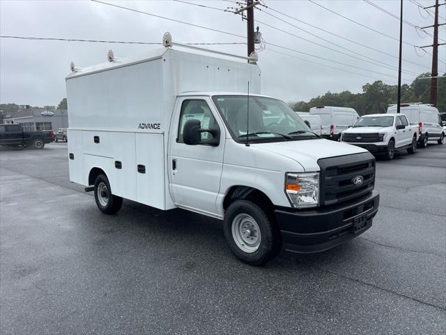 2026 Ford E-350 Cutaway Base