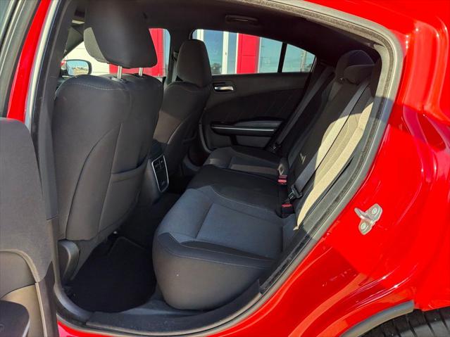 2022 Dodge Charger SXT RWD