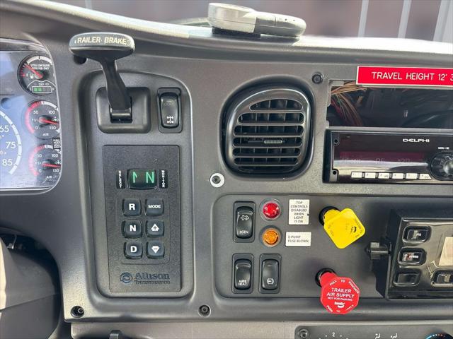 2016 Freightliner M2 106