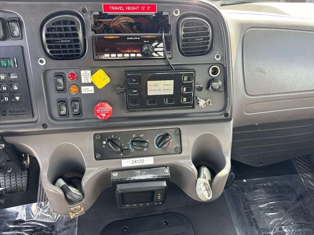 2016 Freightliner M2 106