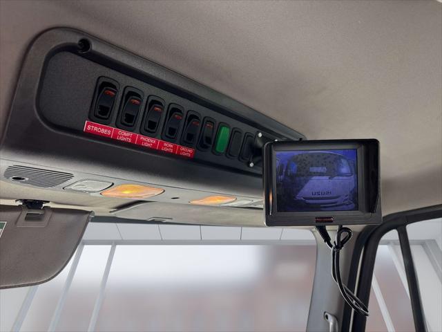 2016 Freightliner M2 106