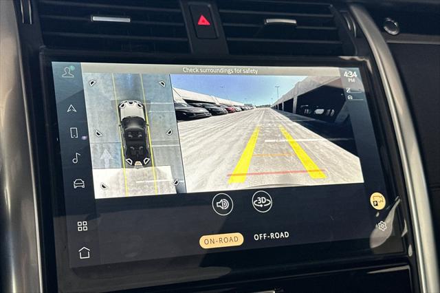 2025 Land Rover Discovery P300 S