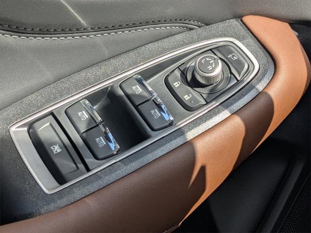 2025 Subaru Outback Touring