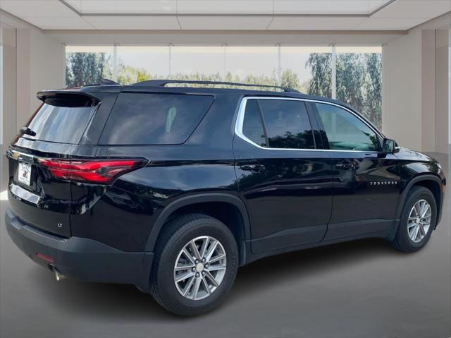 2022 Chevrolet Traverse AWD LT Leather
