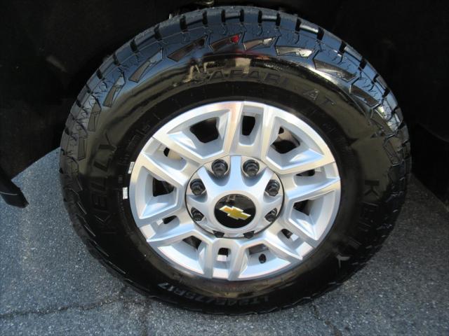 2024 Chevrolet Silverado 2500HD 4WD Crew Cab Standard Bed LT